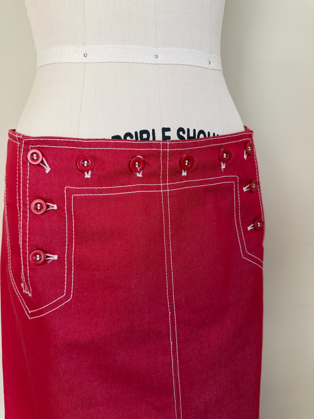 Philosophy di Alberta Ferretti Red Contrast Stitch Button Pencil Skirt Made in Italy US 6
