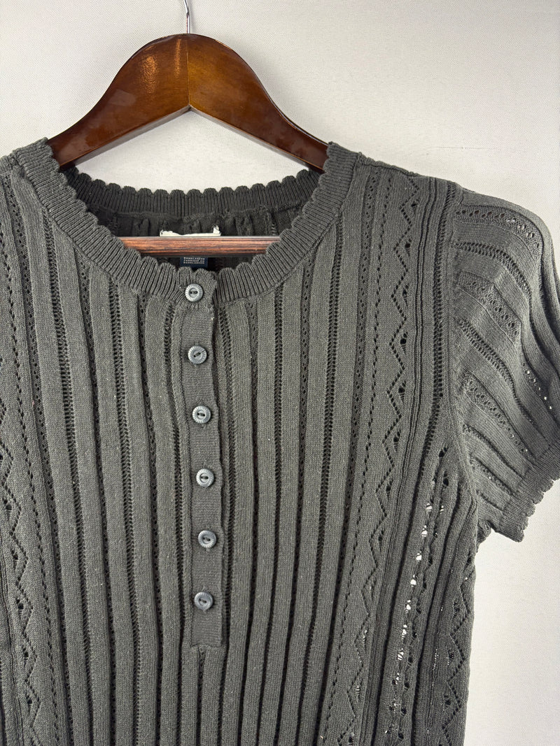Women’s American Eagle Medium Dark Gray Knit 3/4 Button Short Sleeve