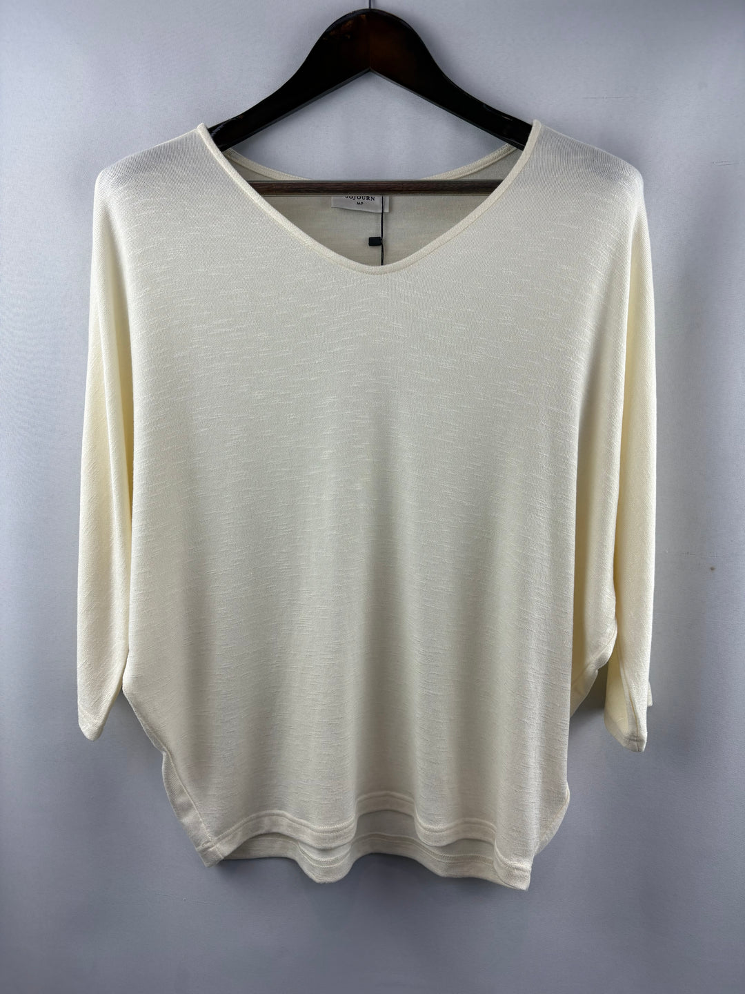 Women’s Short Story Medium Cream Scoop Neck Sweater