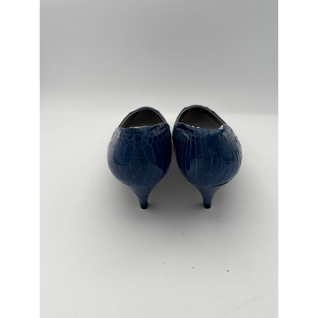 Women’s impo Size 5 1/2 Cerulean Blue Crocodile Kitten Heels