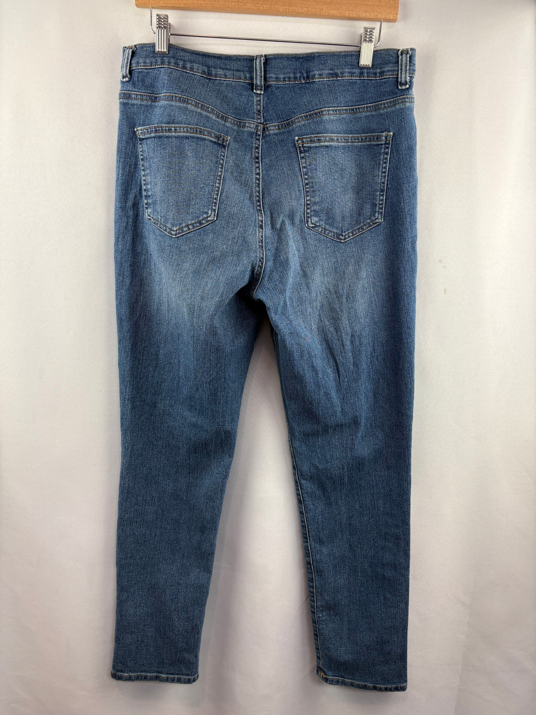Women’s Style&Co Size 12 Medium Was Blue Slim Leg Jeans