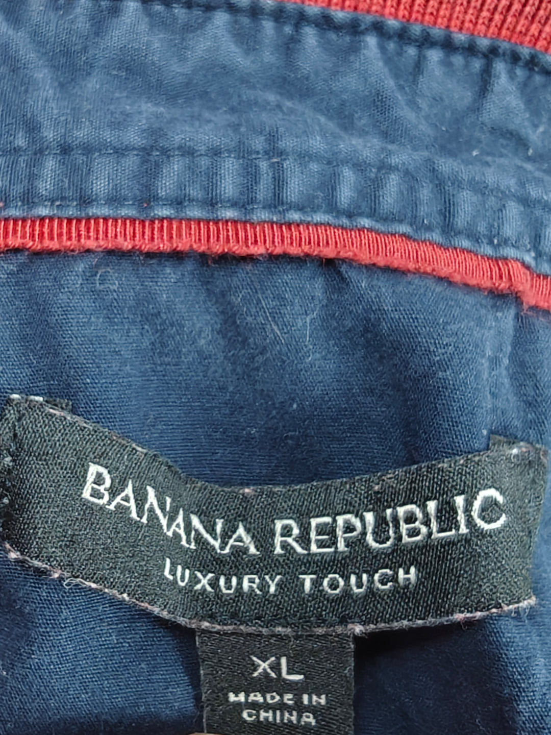 Men’s Banana Republic Luxury Touch Polo Shirt Red Navy Geometric Size XL