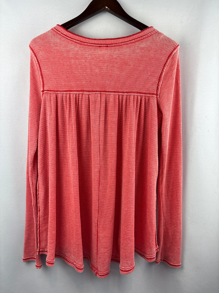 Women’s We the Free Large Faded Orange Henley Top