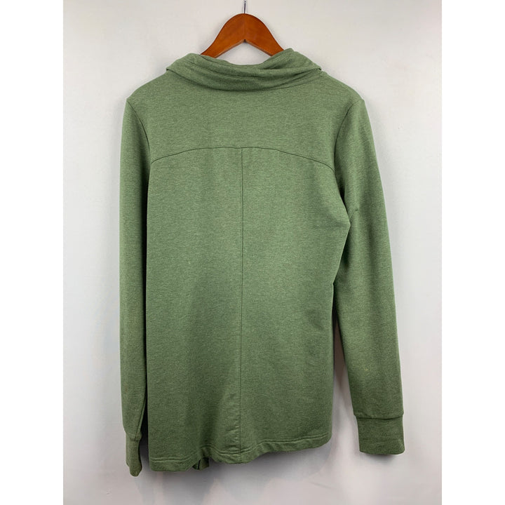 Women’s DanSkin Green Wrap Around Shirt Size M
