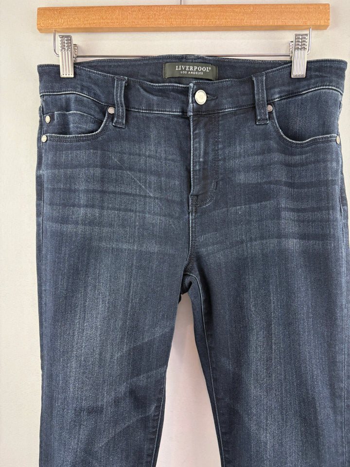 Women’s Liverpool Size 8/29 Dark Blue Skinny Jeans