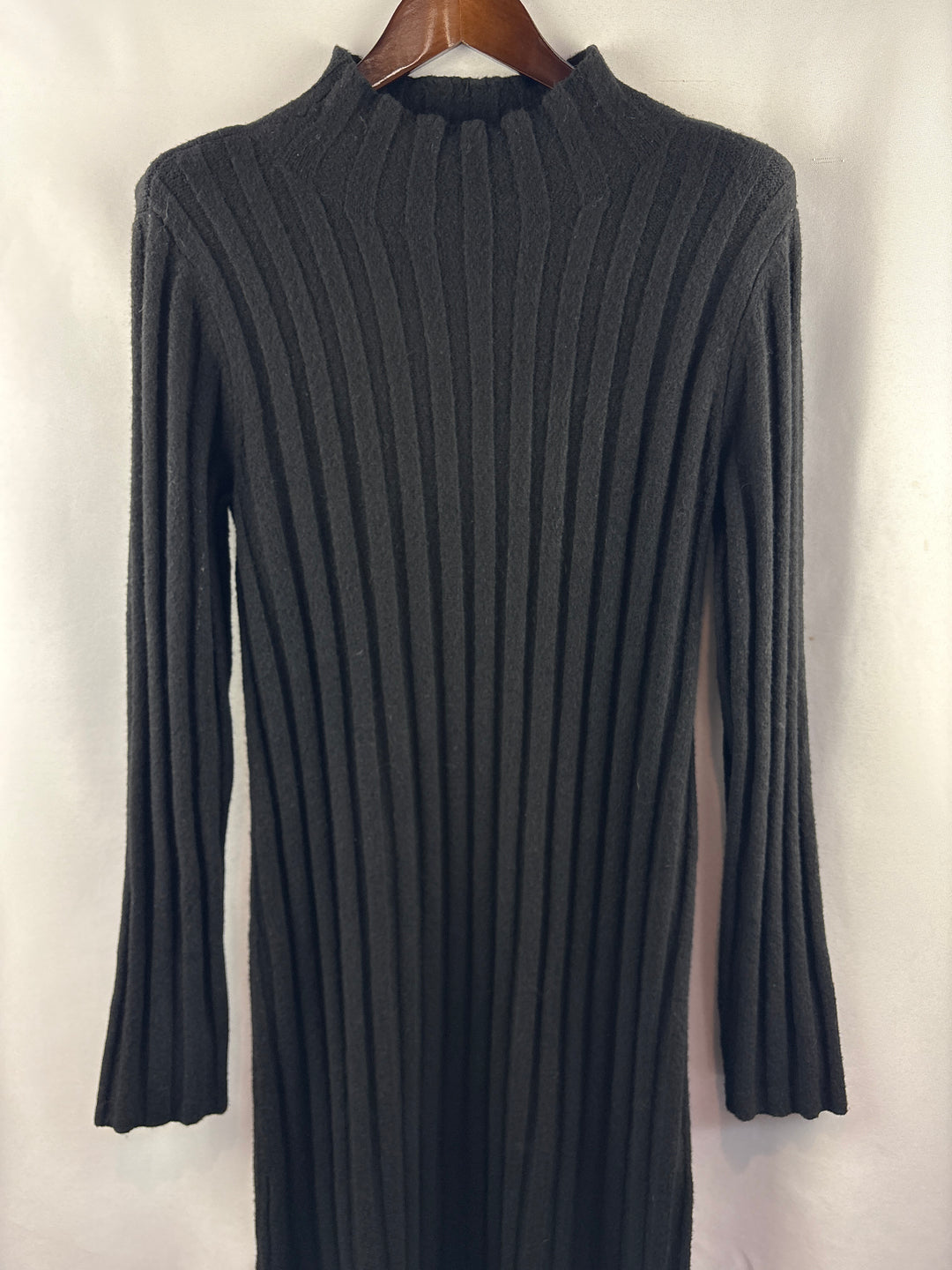 Women’s Studio Untold Size 12/14 Black Maxi Sweater Dress