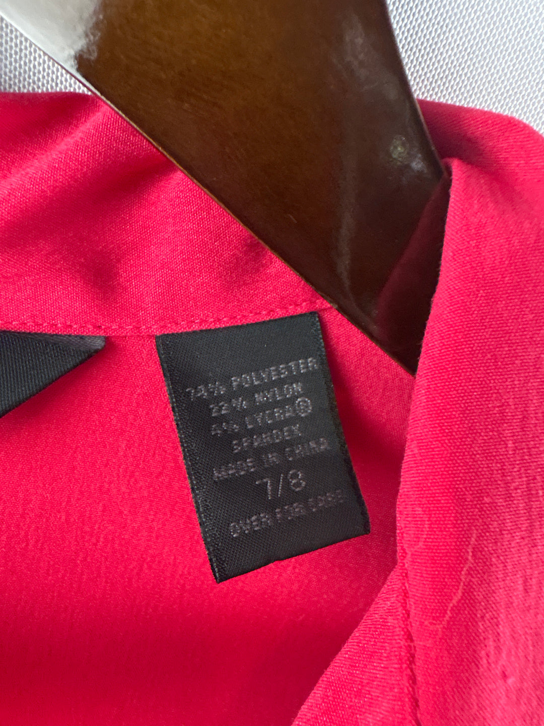 Women’s Express Size 7/8 Pinkish Red V-Neck Blouse