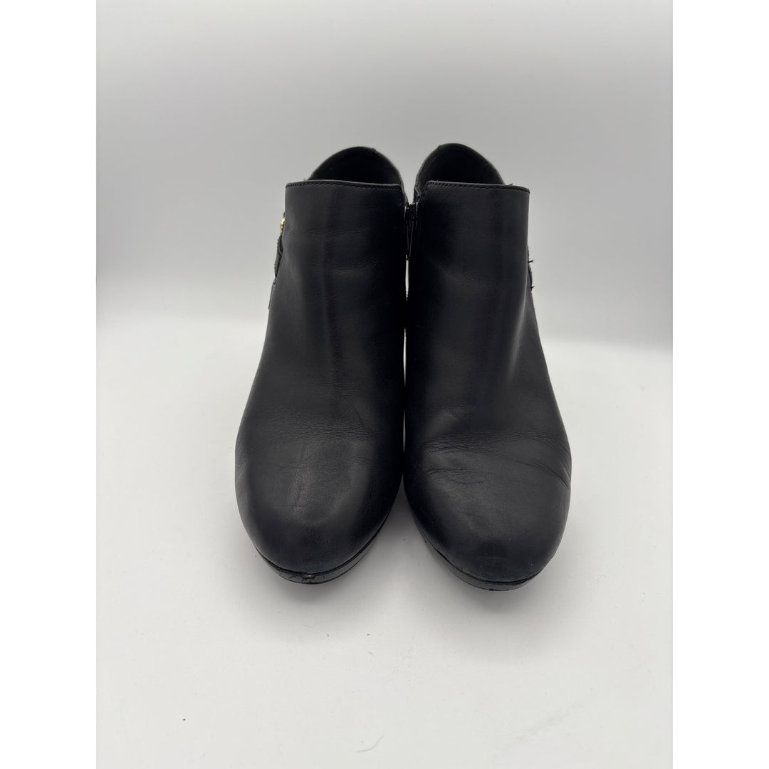 Clarks Womens Black Leather Ankle Booties Size 7 With Buckle & Zip Closure