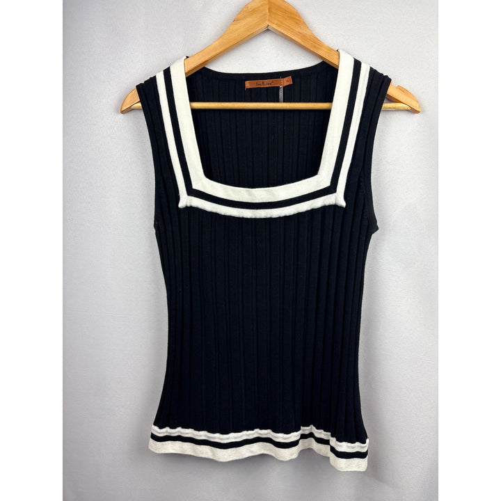 Belldini Womens XL Navy & White Ribbed Sleeveless Knit Top With Square Neckline