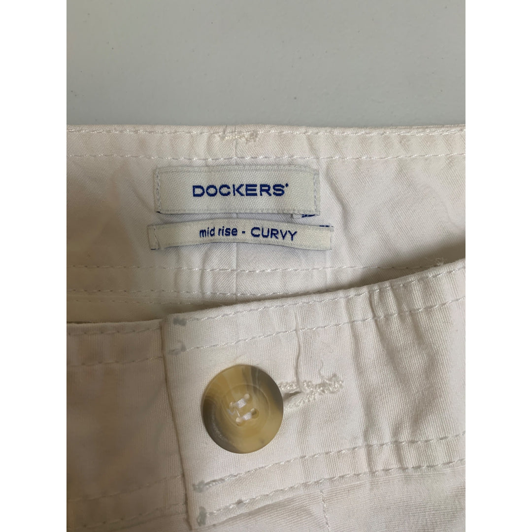 Dockers Womens Mid Rise Curvy Cargo Pants Size 6 Cotton/Spandex White