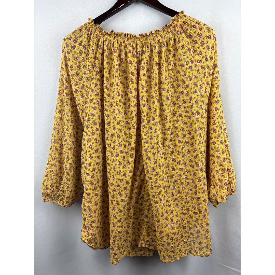 Women’s Chaps 2X Yellow 3/4 Button Blouse w/ Pink Florals.