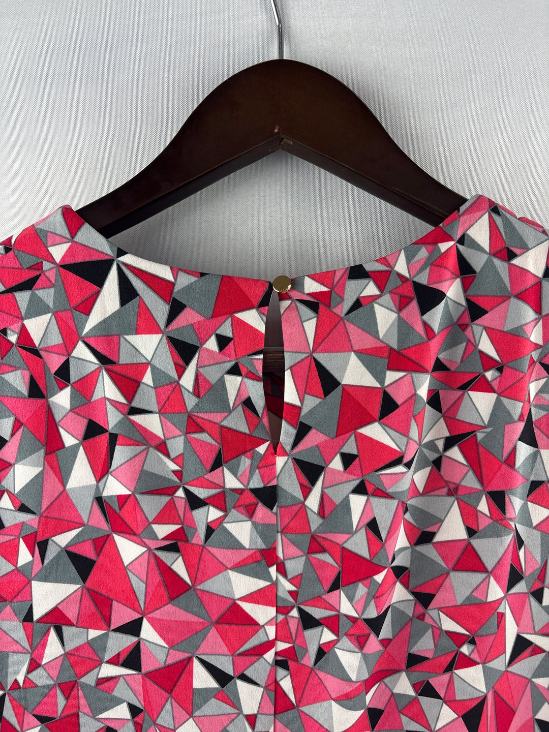 Women’s Calvin Klein Small Pink &amp; Gray Patterned Blouse