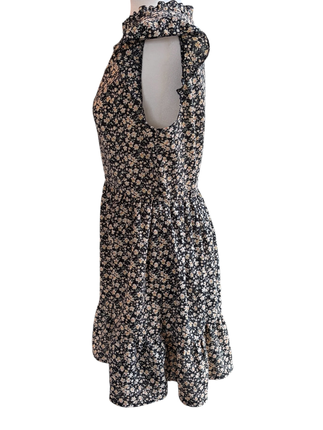 Cupshe Black Floral Ruffle Sleeve Women's Mini Dress Size M
