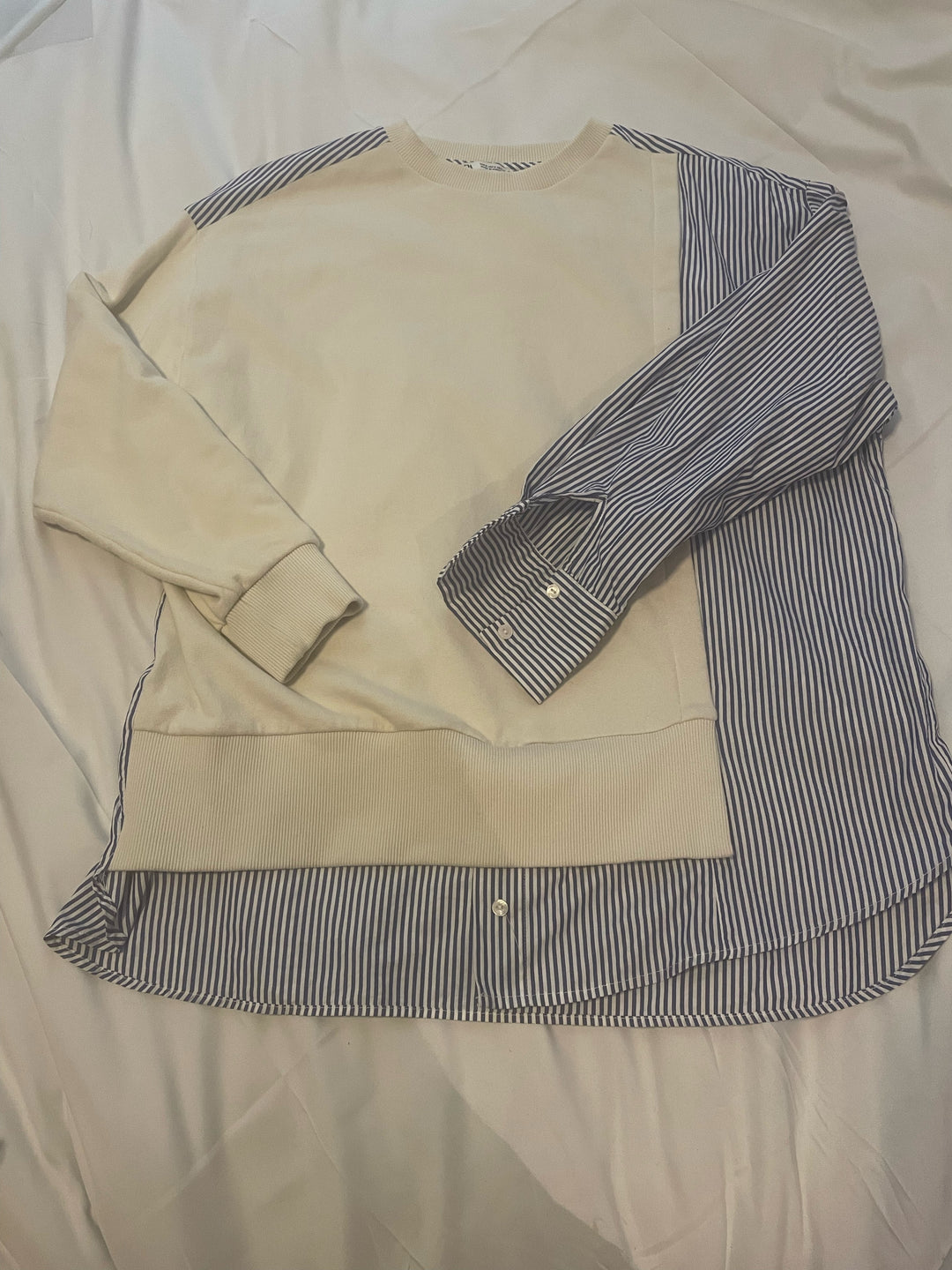 Zara Crew Neck Sweater / Size S