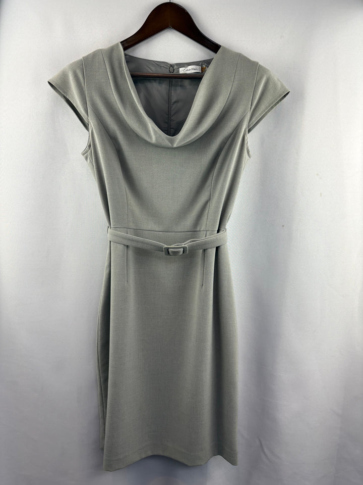 Women’s Calvin Klein Size 6 Light Gray Sheath Dress