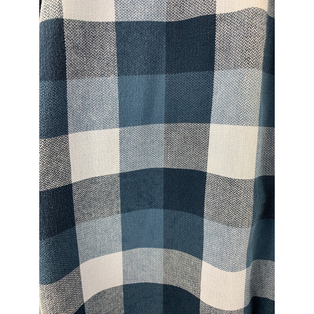 St John’s Bay Heavyweight Blue Plaid Long Sleeve Shirt - size XL