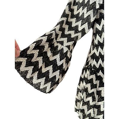 Patchington Chevron Black and white Button Up Size Large