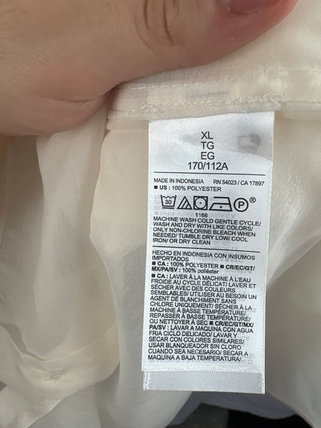 Women’s Old Navy XL Sheer Cream Button Up Shirt