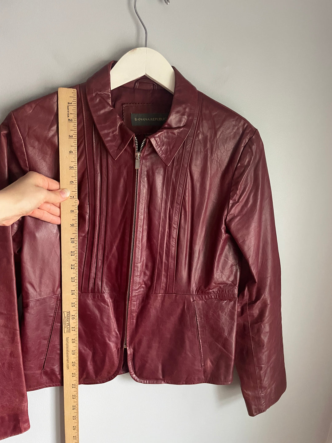 Banana Republic Oxblood Burgundy Genuine Leather Jacket Zip Front Size 6 Vintage Y2K