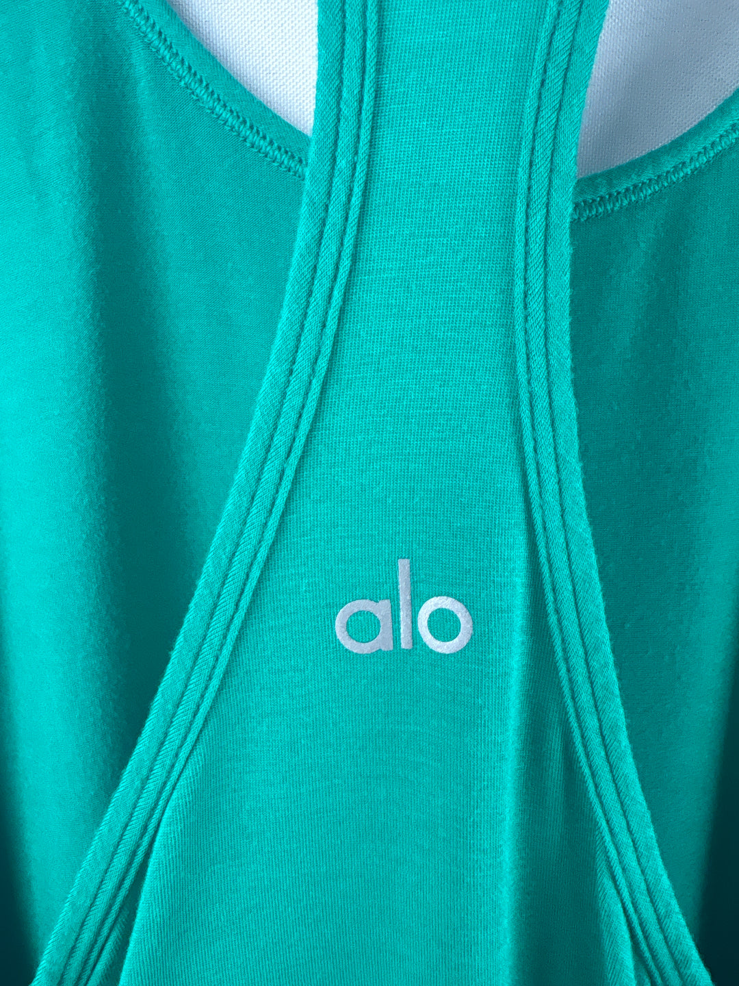 Women’s alo Medium Green Racerback Sports Tank