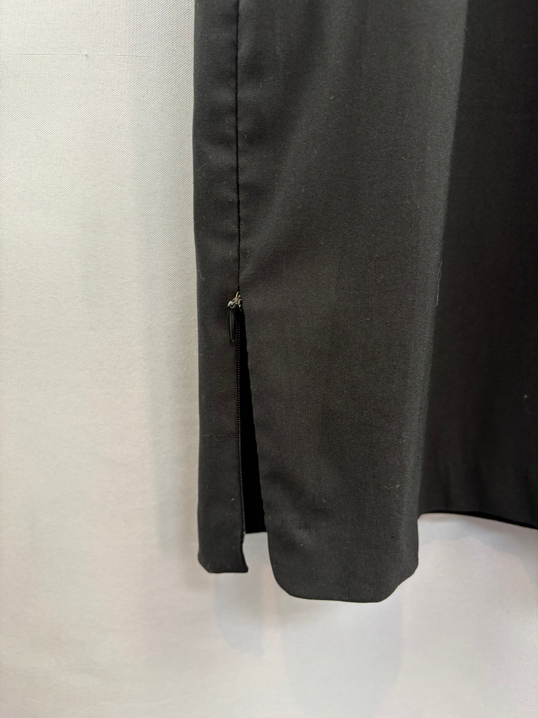 Women’s B.B. Size 7 Black Sleeveless Cocktail Dress