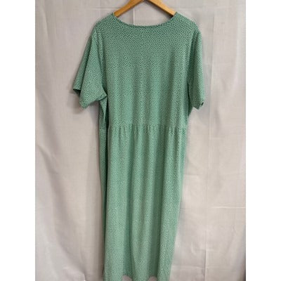 #94 Women’s Only Necessities Teal Polka Dot Dress Size 20W.