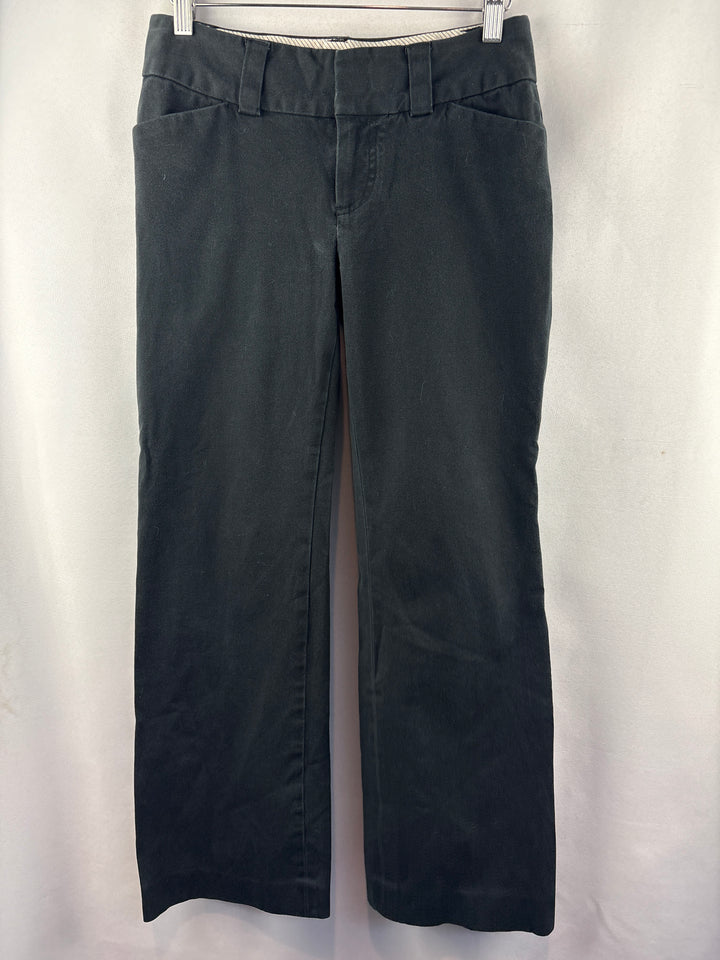 Women’s GAP Size 2 Low-Rise Black Flare Pants