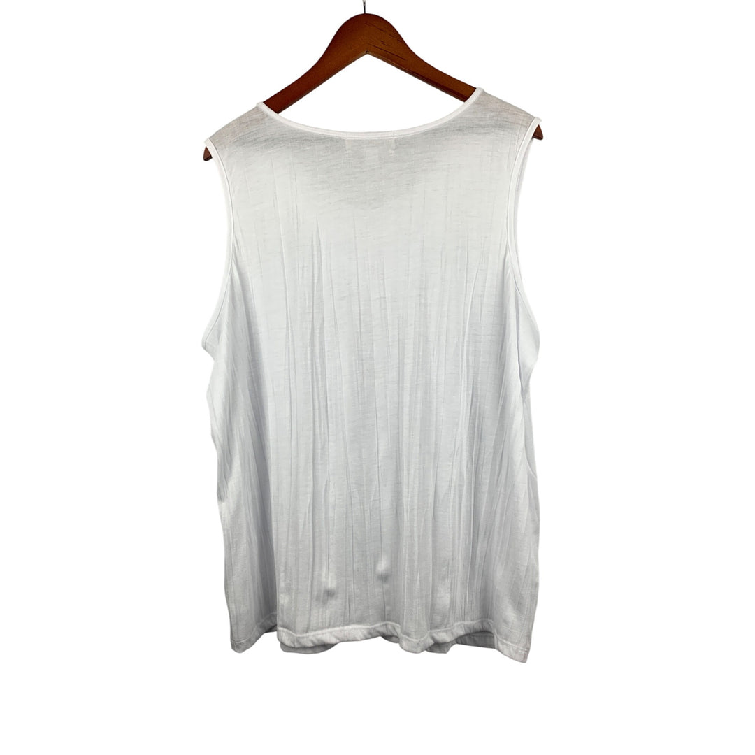 Carolyn Taylor White Sleeveless Top 2X With Floral Embellishment