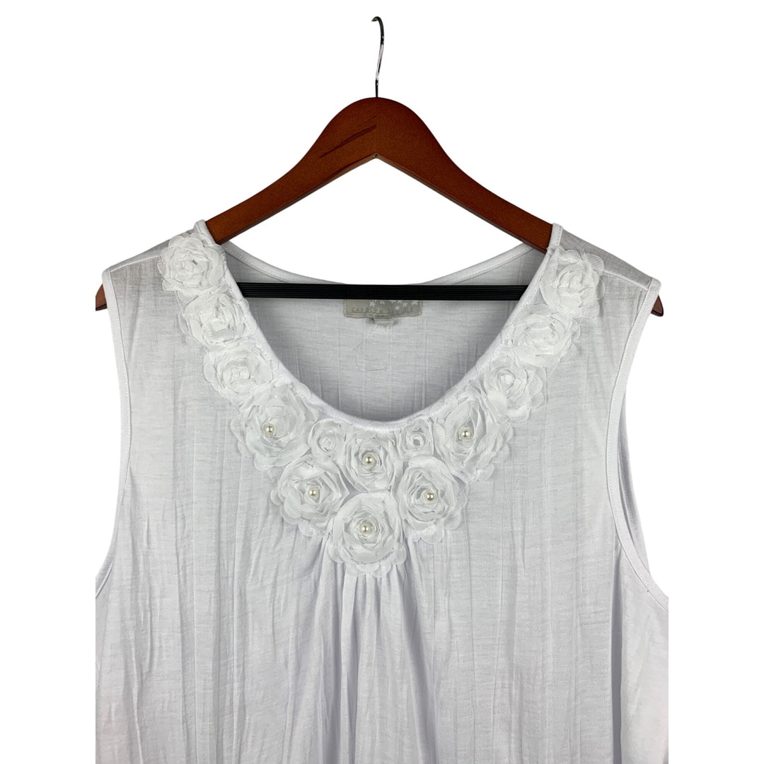 Carolyn Taylor White Sleeveless Top 2X With Floral Embellishment