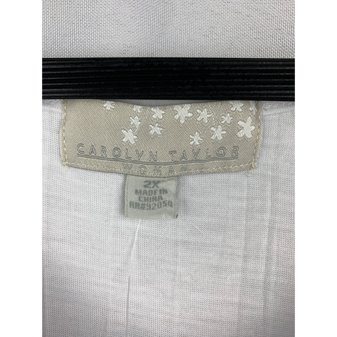 Carolyn Taylor White Sleeveless Top 2X With Floral Embellishment