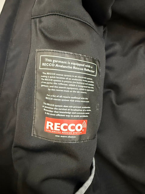 The North Face RECCO HyVent Technical Ski Vintage Jacket NWOT SzM
