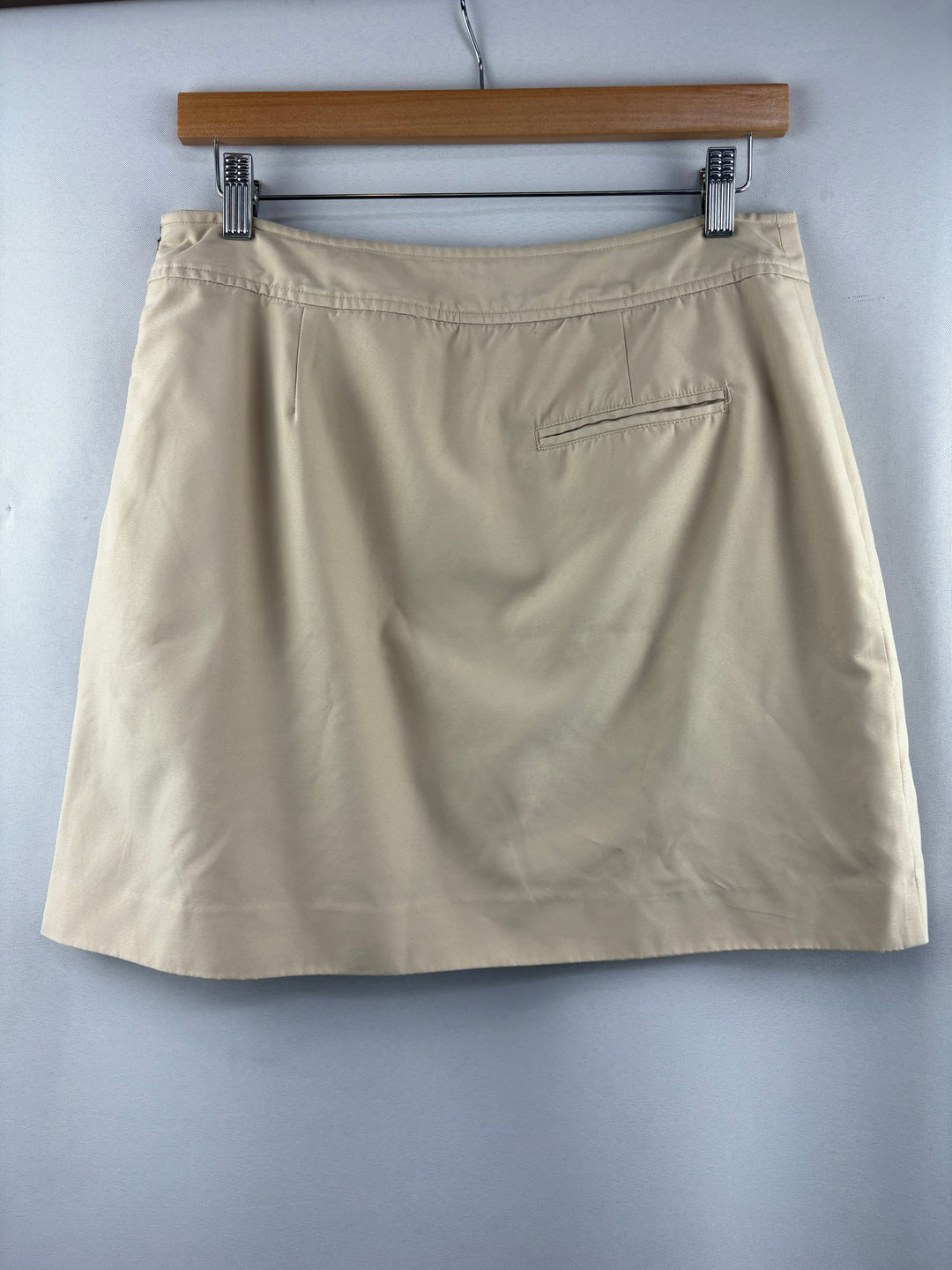 Women’s Izod Size 6 Khaki Sports Skort