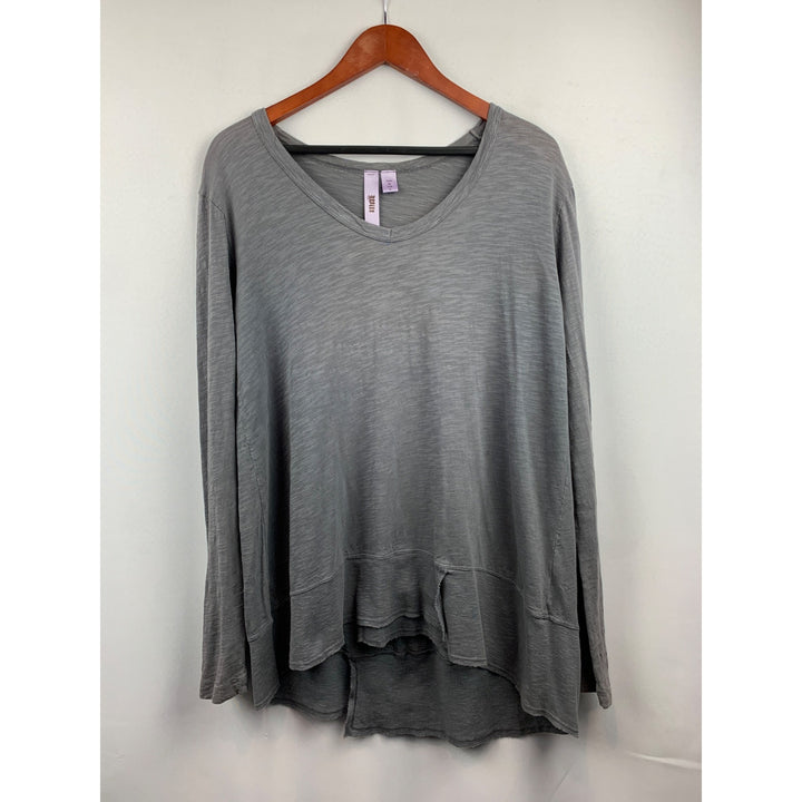 Women’s Wilt Gray Long Sleeve Shirt Size M
