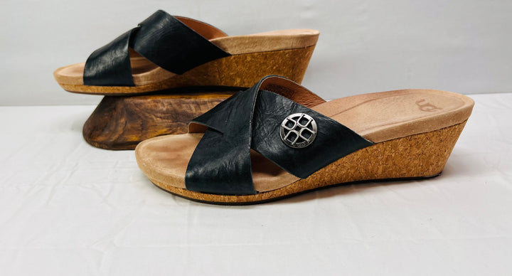 UGG Lyra Women's Cork Wedge Platform Sandals Criss Cross Leather Size 9