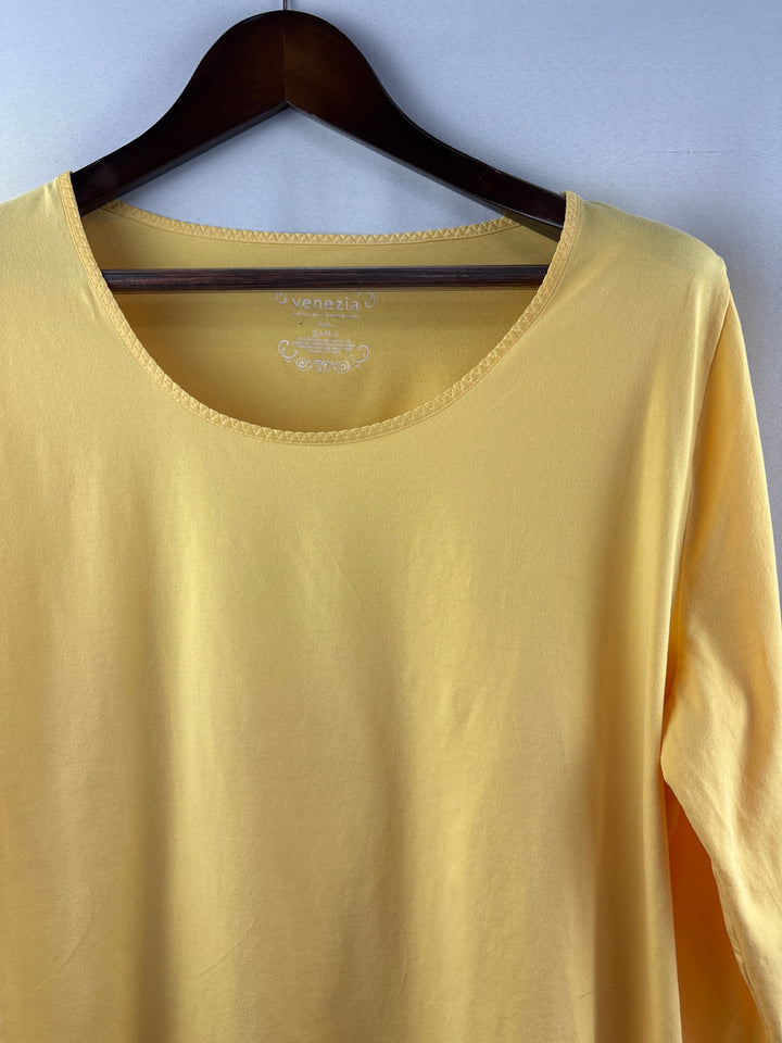 Women’s Venezia Size 18/20 Butter Yellow Long Sleeve Shirt