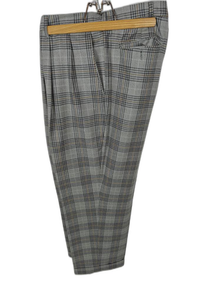 Paul Fredrick Men's Gray Plaid Windowpane Pleated Dress Pants Size 44 Classic Fit Slacks