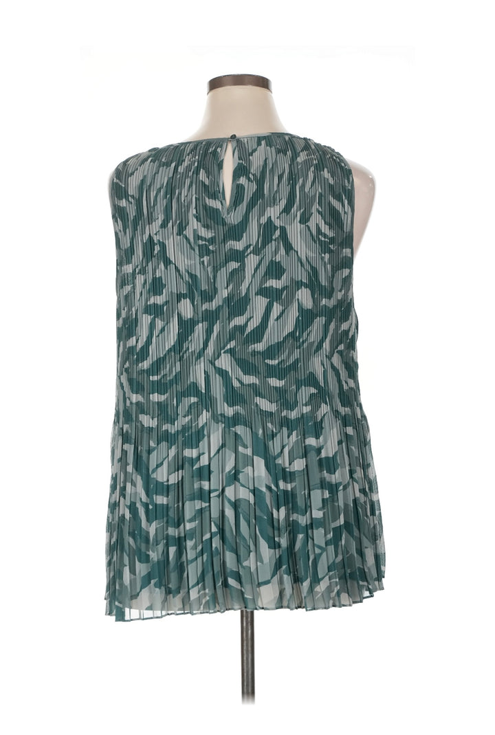 Halogen Teal Abstract Print Lightweight Pleated Sleeveless Blouse Size 1X