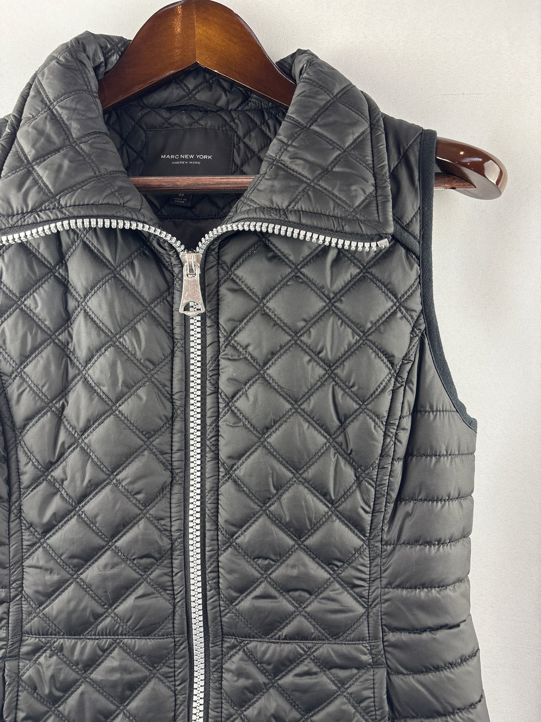 Women’s Marc New York Medium Black Quilted Puffer Vest