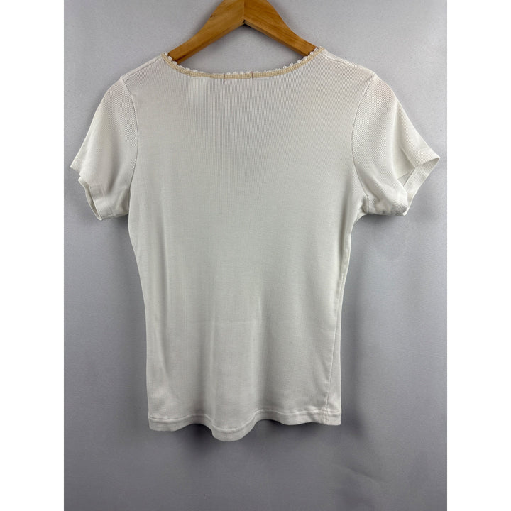 Women’s Sweet Heart Medium White Short Sleeve Shirt with Cream Neckline & Lavender Details