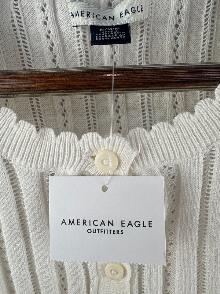 Women’s American Eagle Medium White Knit Short Sleeve 3/4 Button Shirt