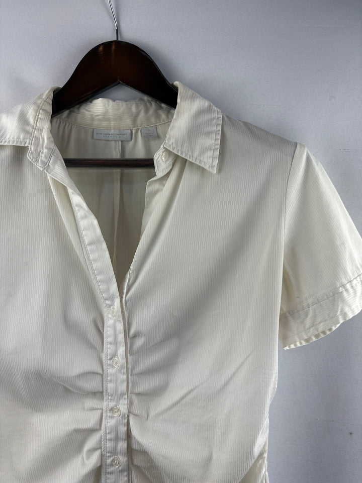Women’s New York & Company Medium White Button Up Blouse