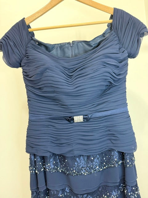 Daymor Couture Formal Gown Navy Ruched Bodice &amp; Beaded Tiered Skirt Sz8 Retail $2000+