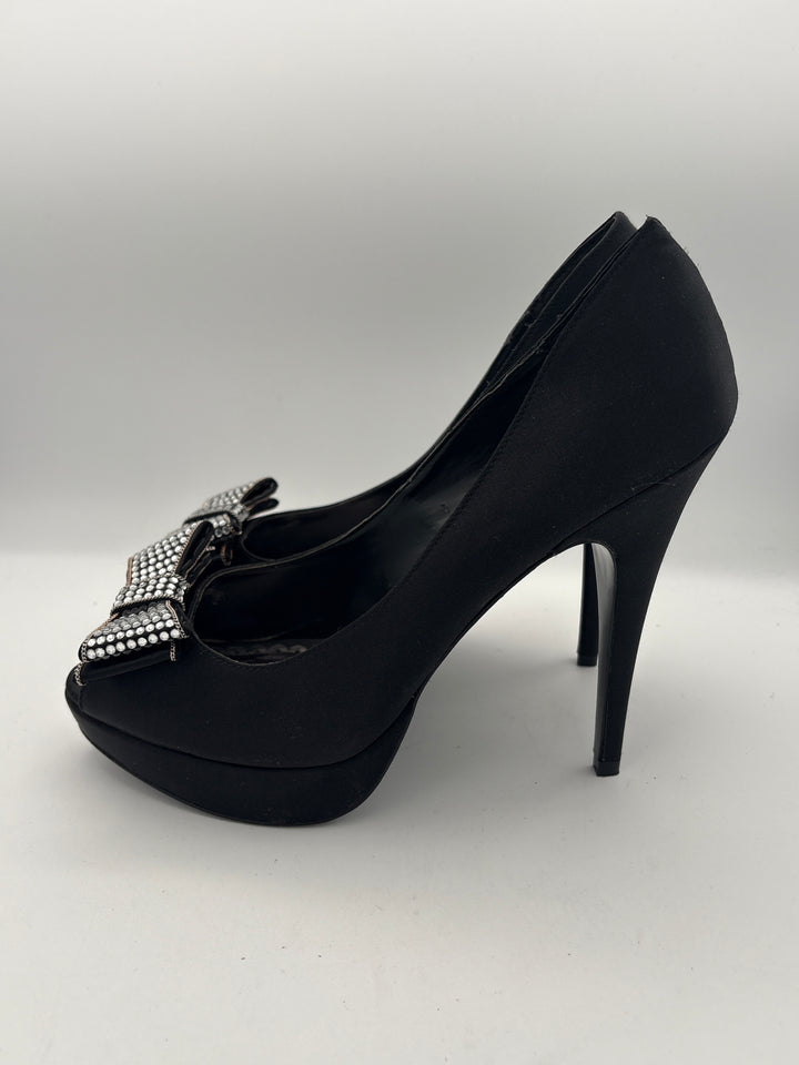 Women’s Lulu Townsend Size 10 Black Satin Pumps w/ Bow Detail