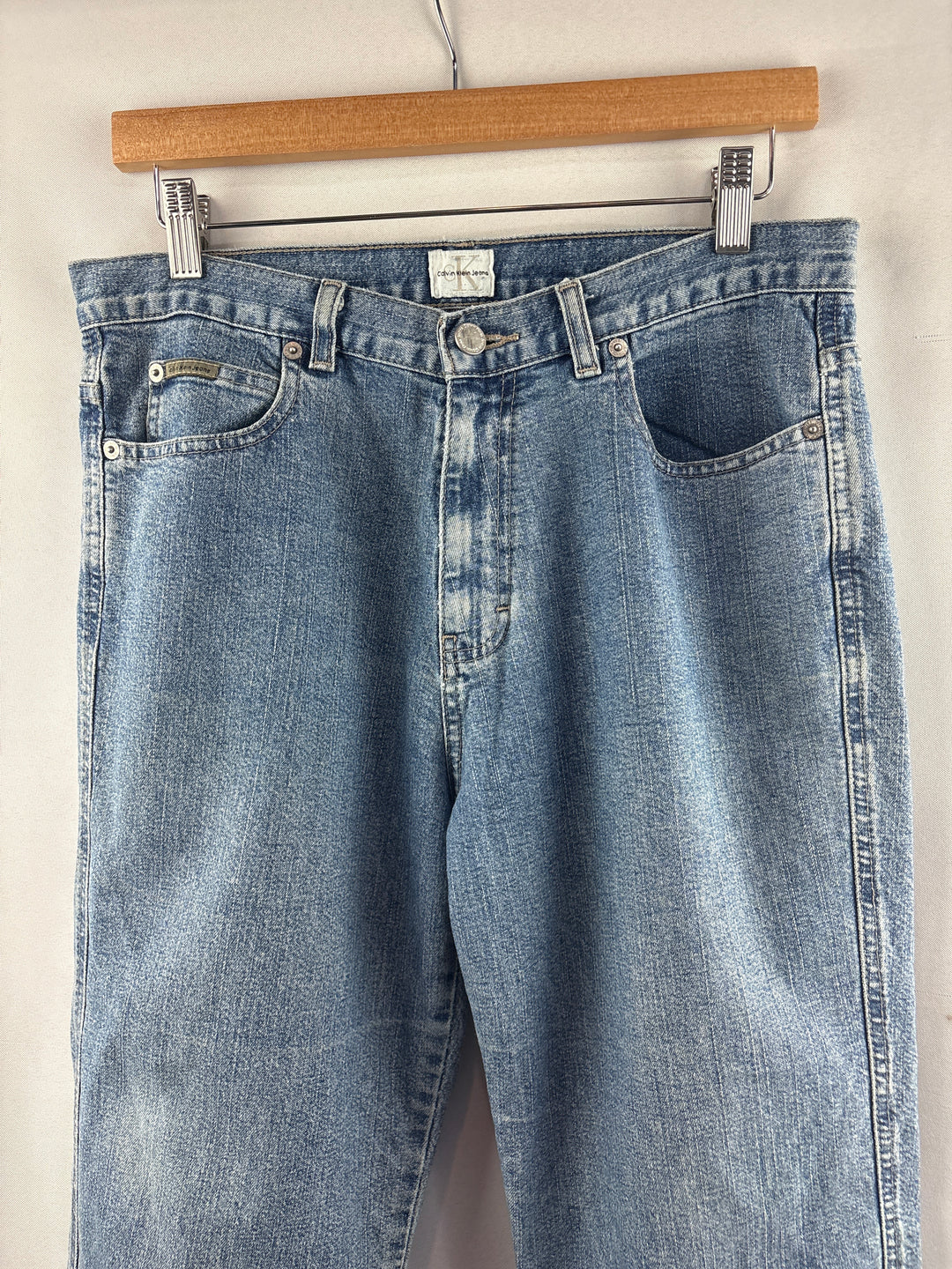 Women’s Calvin Klein Size 10 Light Wash Blue Boyfriend Jeans