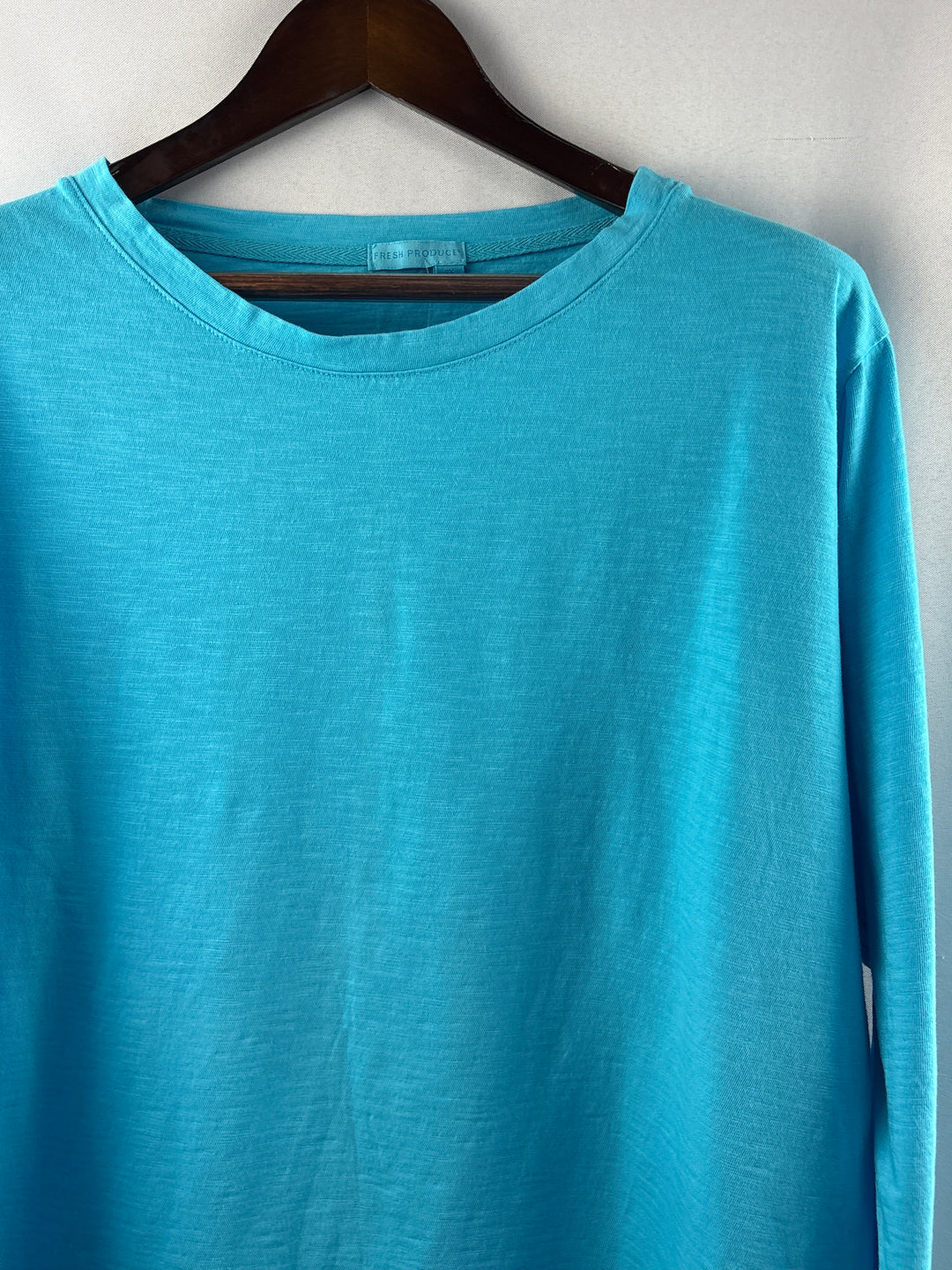 Women’s Fresh Produce Size 2X Bright Blue Long Sleeve Top