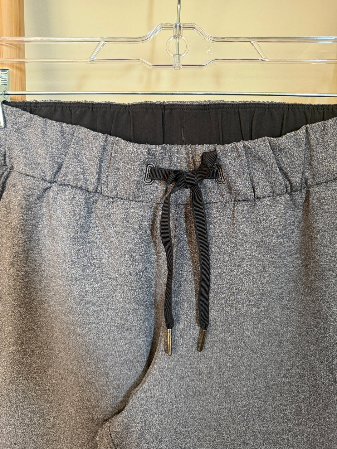 Lululemon Heathered Grey Tapered Pull-On Pants