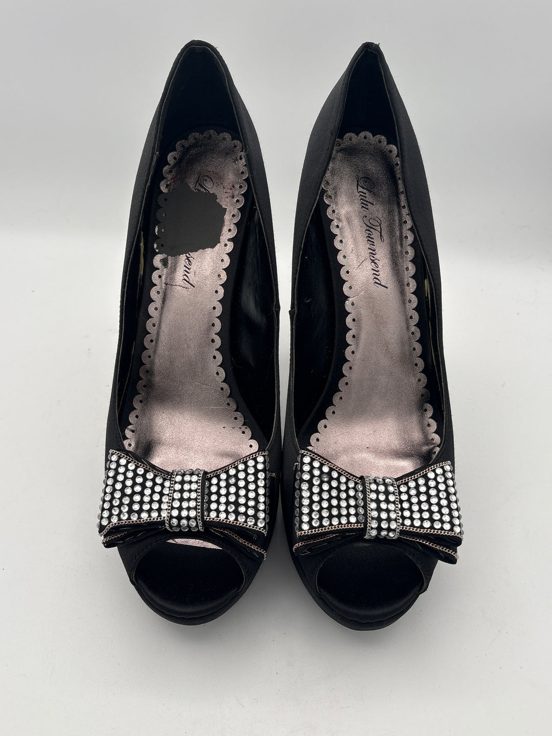 Women’s Lulu Townsend Size 10 Black Satin Pumps w/ Bow Detail
