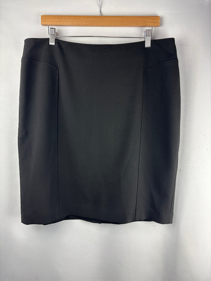 Women’s Halogen Size 16 Black Pencil Skirt