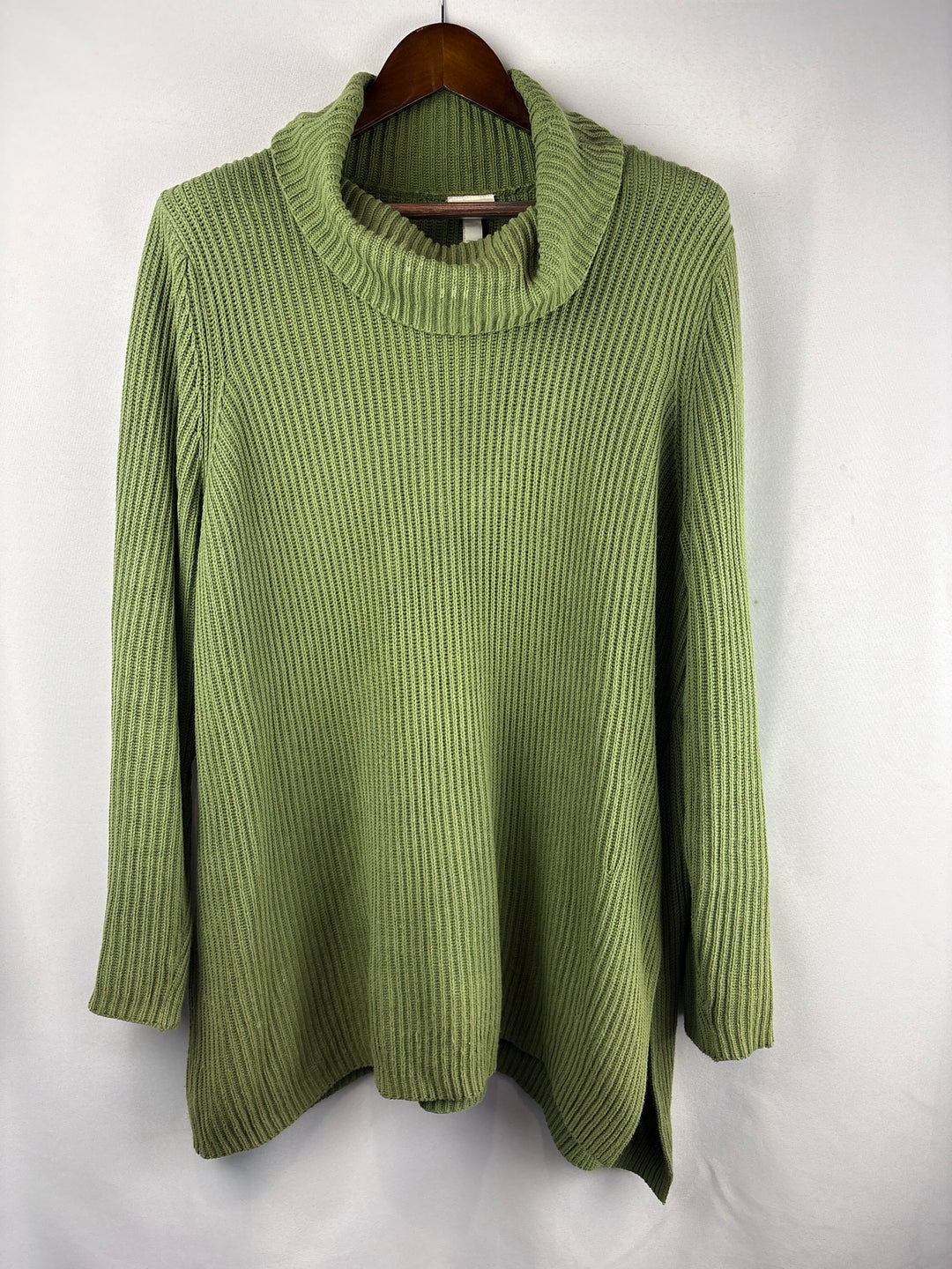 Women’s Pure Ulla Popken Size 16/18 Green Turtleneck Sweater