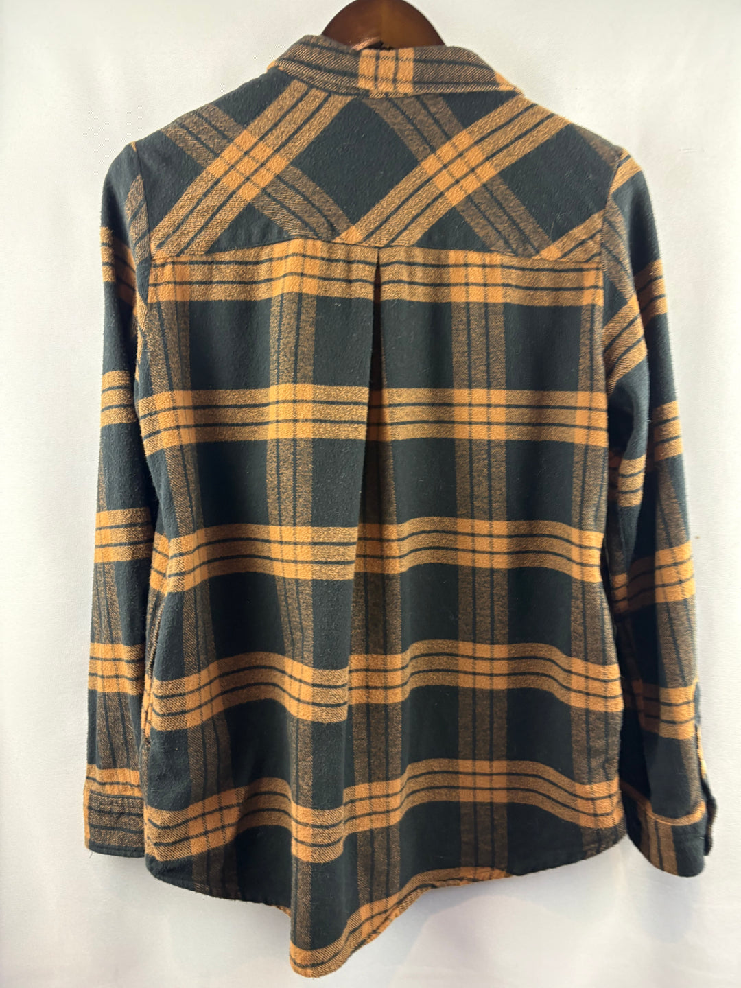 Women’s Thread & Supply Large Brown & Black Plaid Flannel